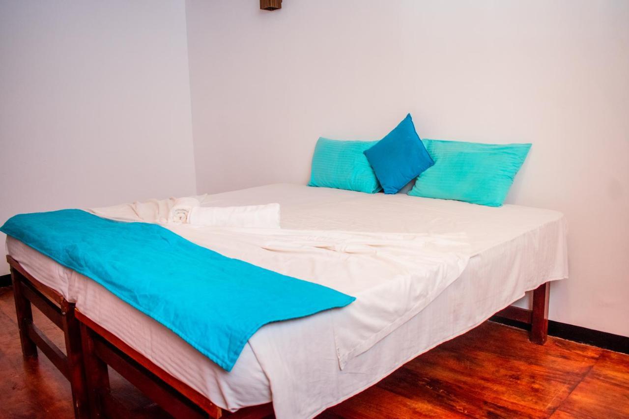 Sarada Beach Resort Yala Tissamaharama Eksteriør bilde