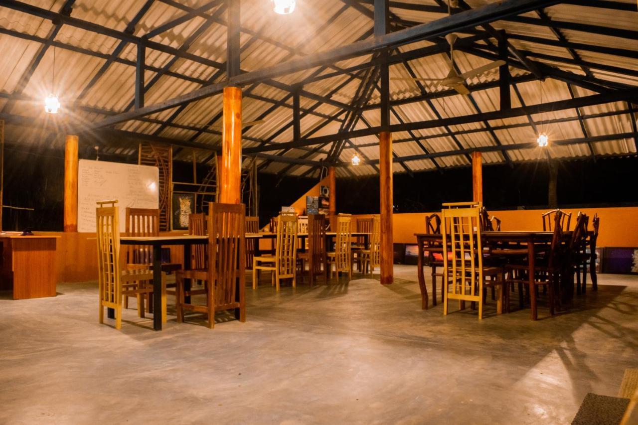 Sarada Beach Resort Yala Tissamaharama Eksteriør bilde