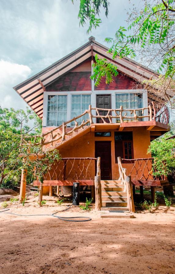 Sarada Beach Resort Yala Tissamaharama Eksteriør bilde