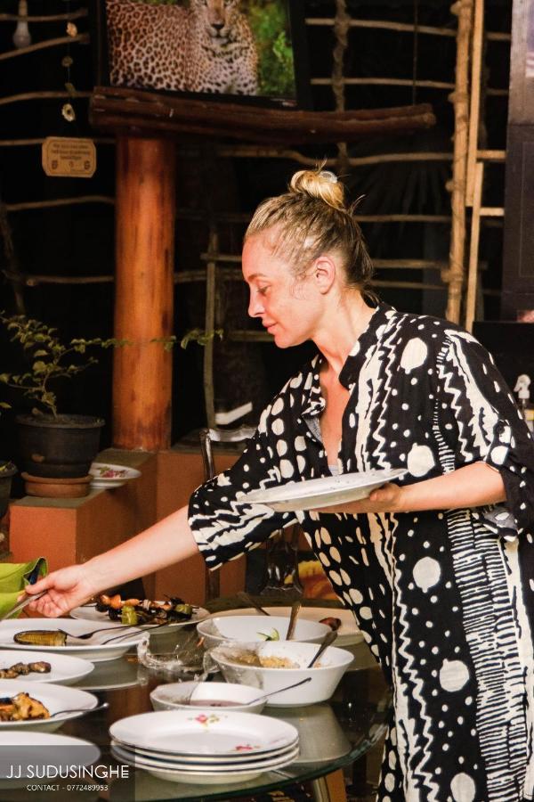 Sarada Beach Resort Yala Tissamaharama Eksteriør bilde
